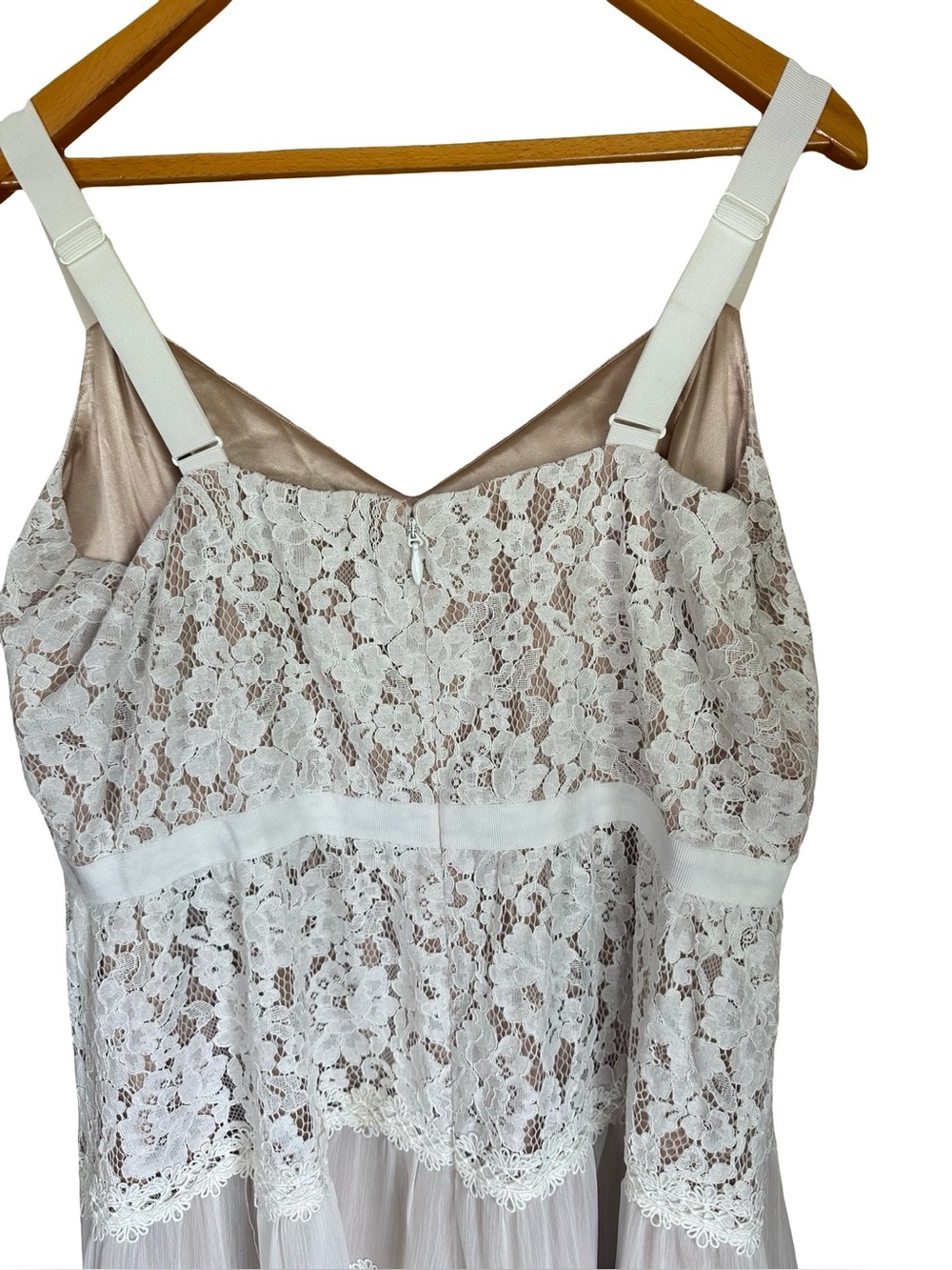 City Chic Rosalyn Lace Cream Beige Tiered Midi Tank Dress L/20 - Picture 2 of 12
